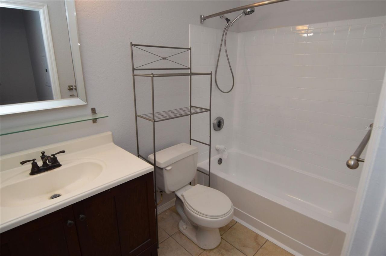 10265 Gandy Boulevard N, Unit 907, Saint Petersburg, FL 33702 Photo