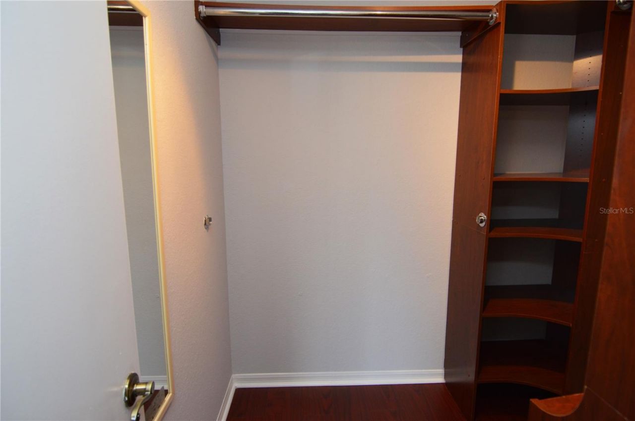 10265 Gandy Boulevard N, Unit 907, Saint Petersburg, FL 33702 Photo