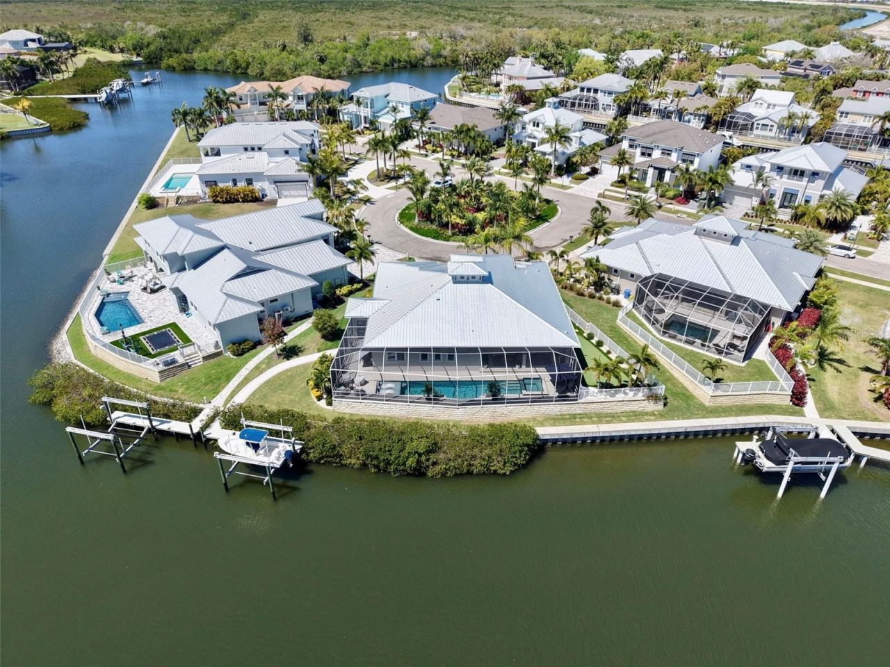 716 Pinckney Drive, Apollo Beach, FL 33572 Photo