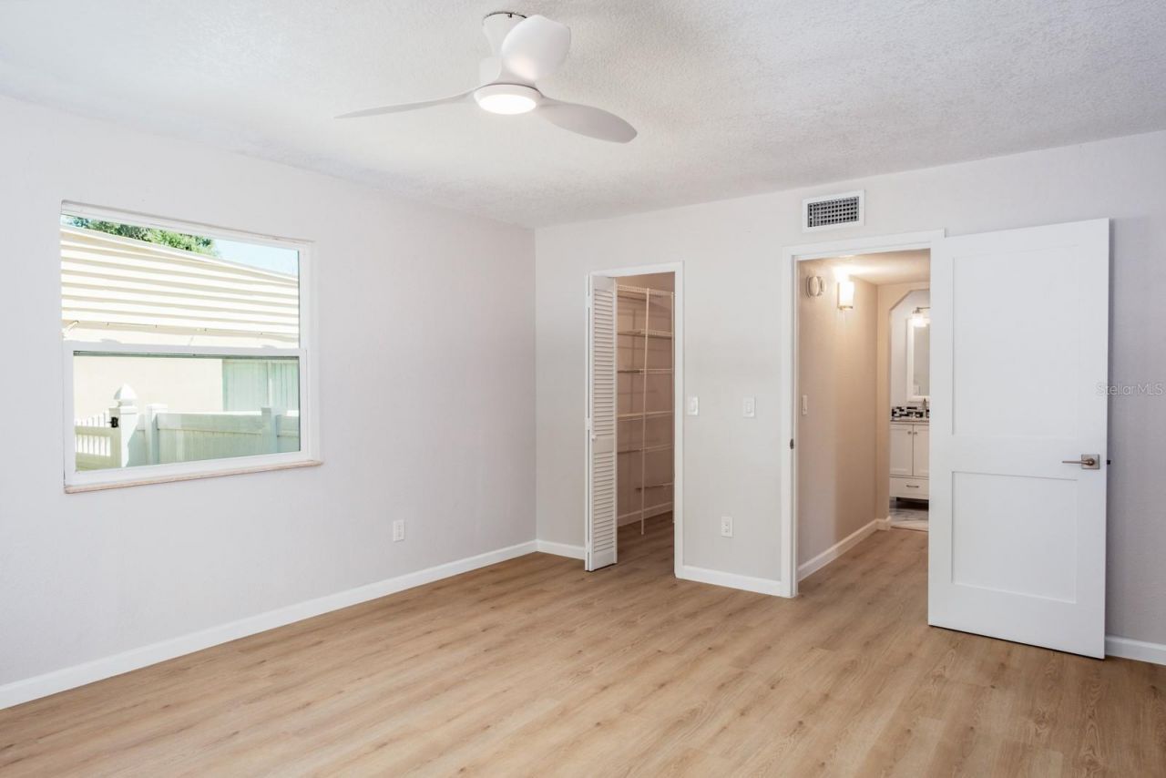 4228 37th Avenue N, Saint Petersburg, FL 33713 Photo