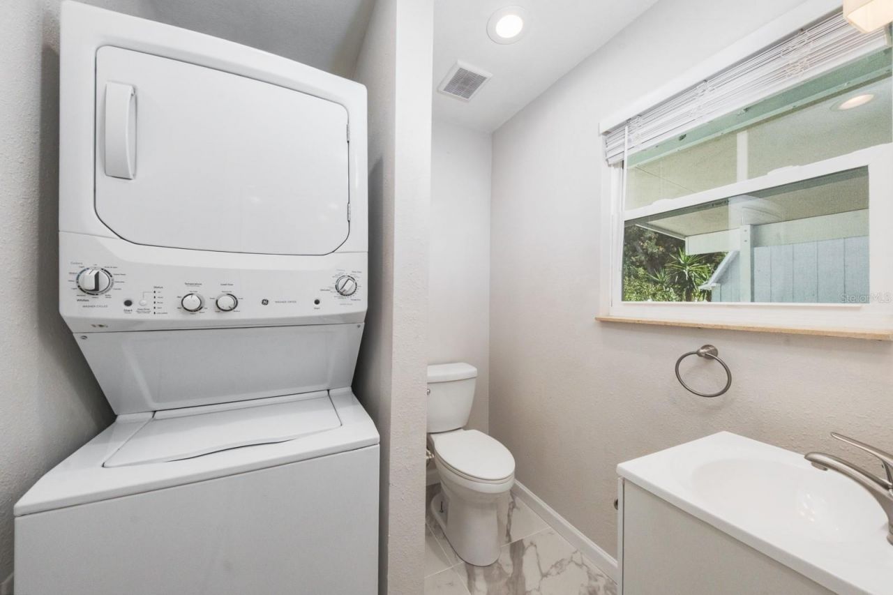 4228 37th Avenue N, Saint Petersburg, FL 33713 Photo