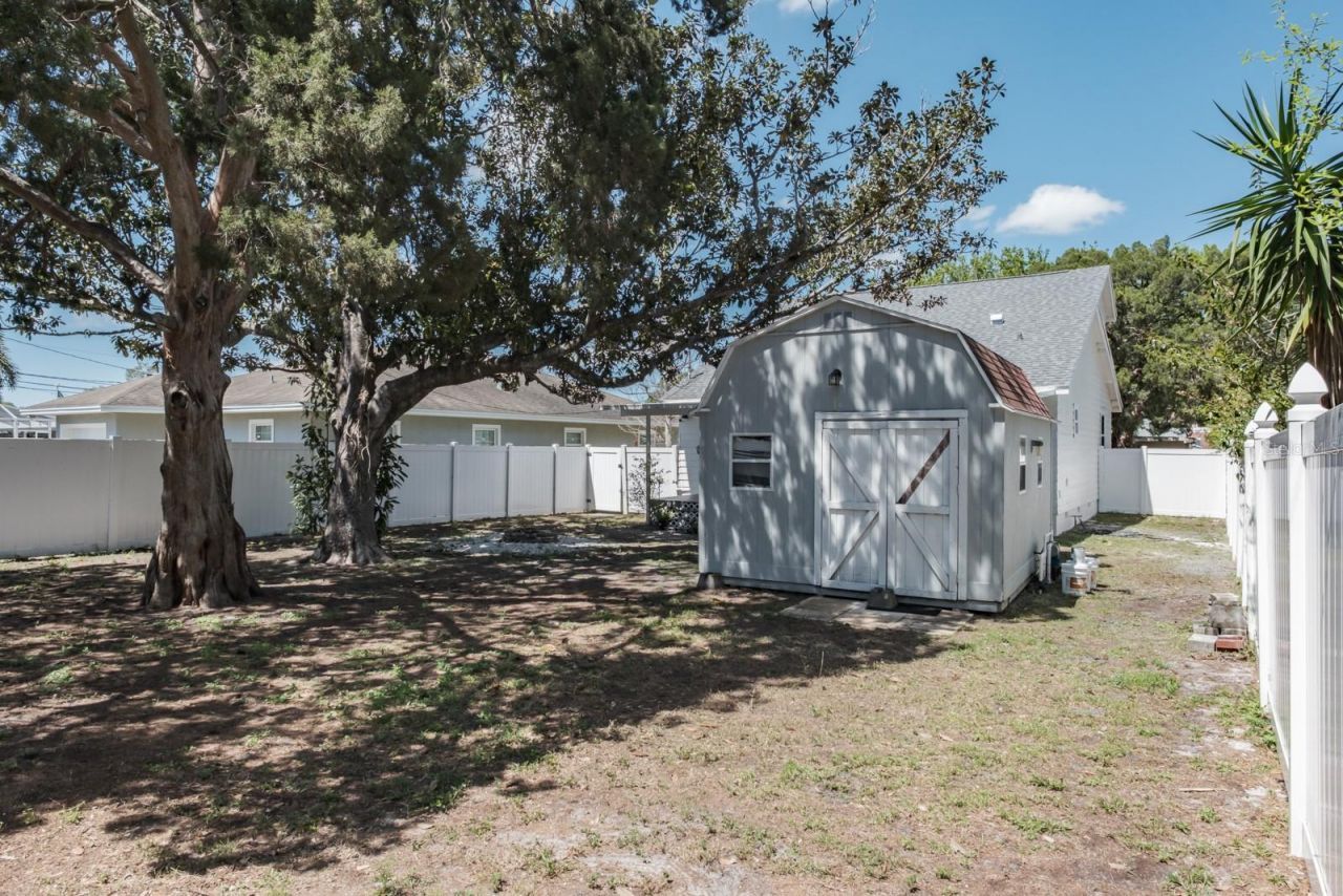 4228 37th Avenue N, Saint Petersburg, FL 33713 Photo