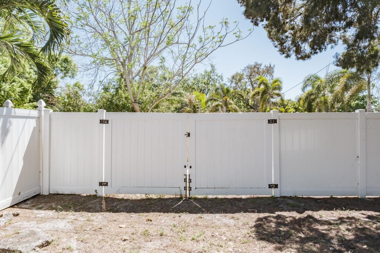 4228 37th Avenue N, Saint Petersburg, FL 33713 Photo