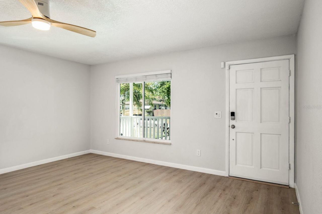 4228 37th Avenue N, Saint Petersburg, FL 33713 Photo