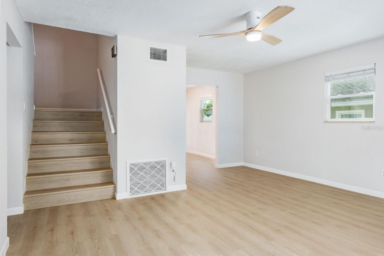 4228 37th Avenue N, Saint Petersburg, FL 33713 Photo