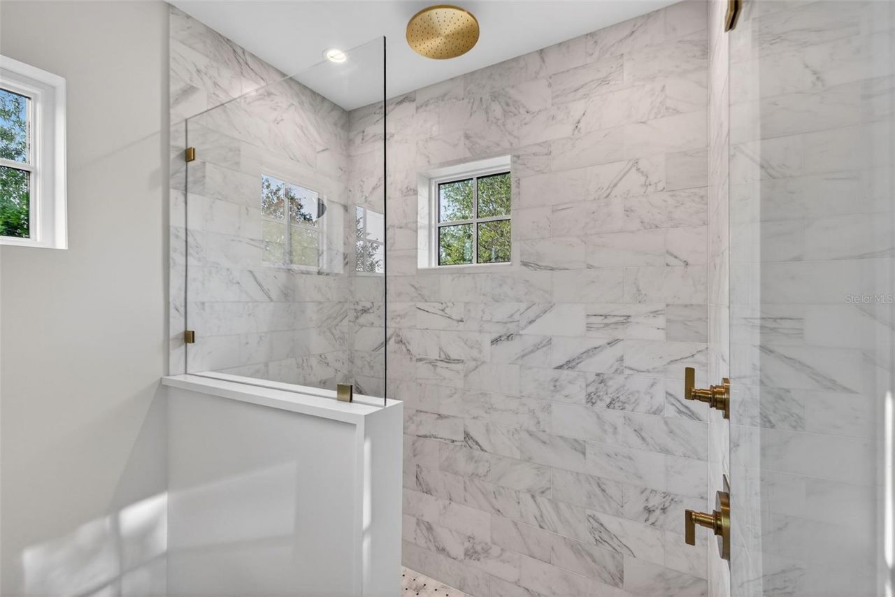 939 19th Avenue N, Saint Petersburg, FL 33704 Photo