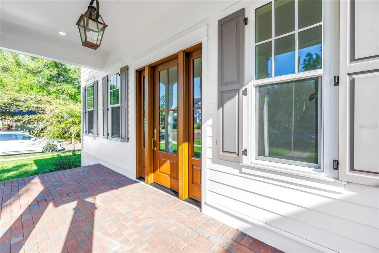 939 19th Avenue N, Saint Petersburg, FL 33704 Photo