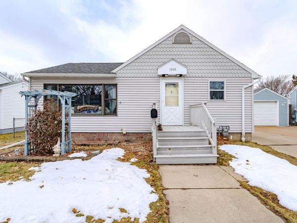 1008 N 9TH AVENUE, Wausau, WI 54401