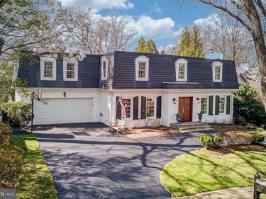 1513 HIGHWOOD DRIVE, MCLEAN, VA 22101