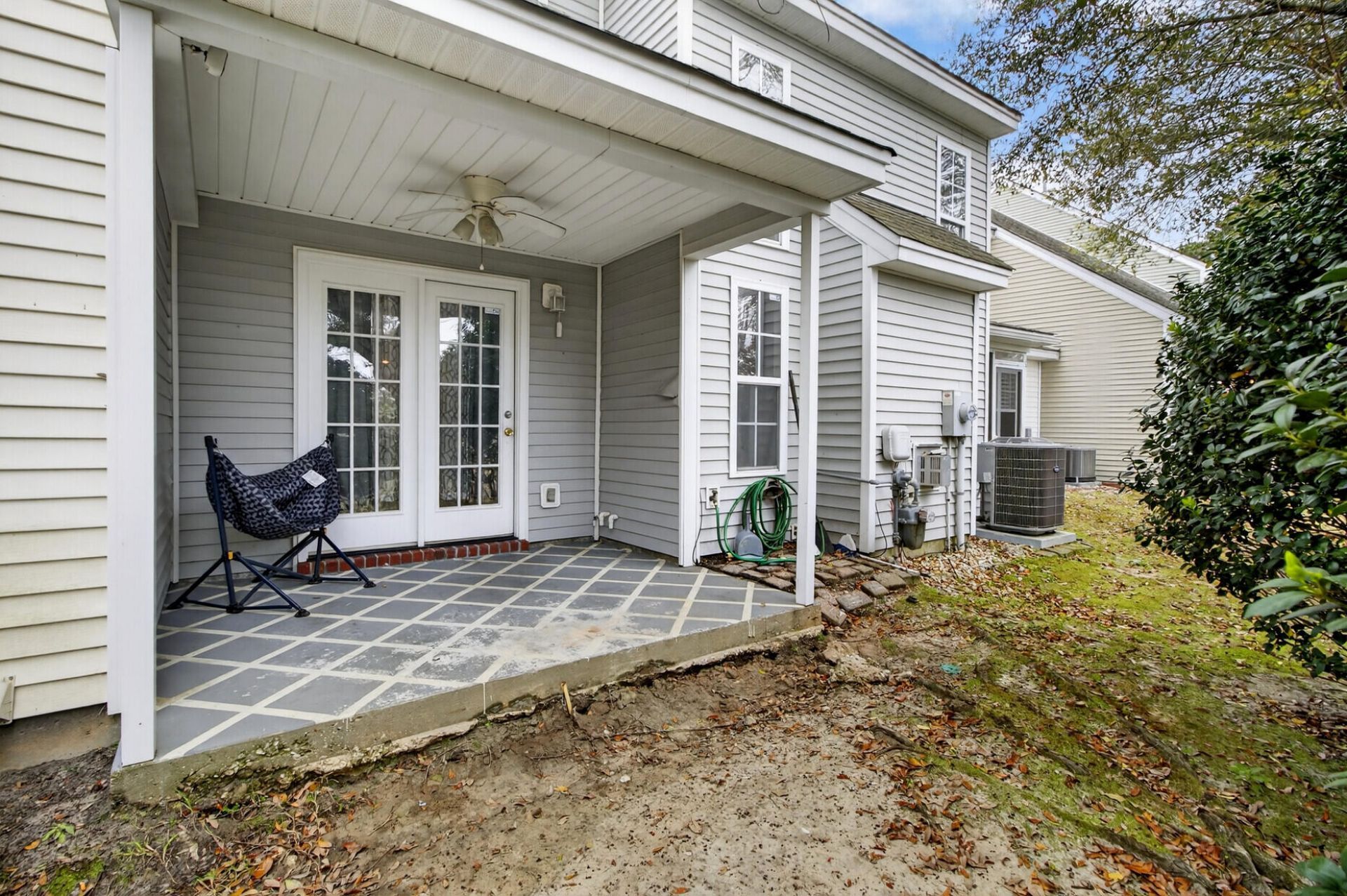 1004 Yellow Hawthorn Photo 32