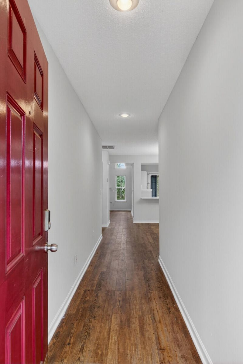 1004 Yellow Hawthorn Photo 4