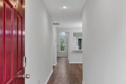 1004 Yellow Hawthorn photo 4