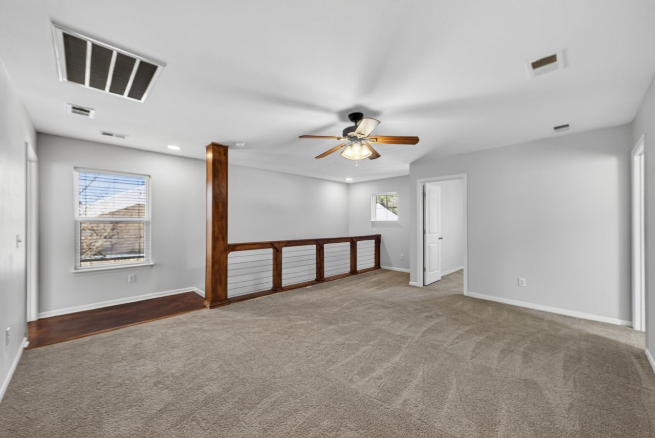 4829 Hawkins Drive Photo 16