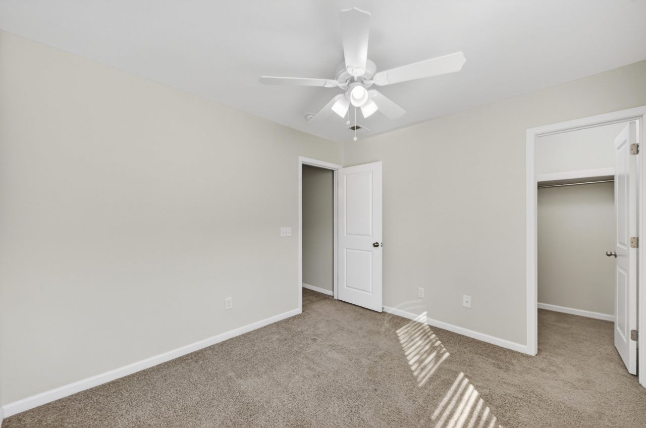 4829 Hawkins Drive Photo 20