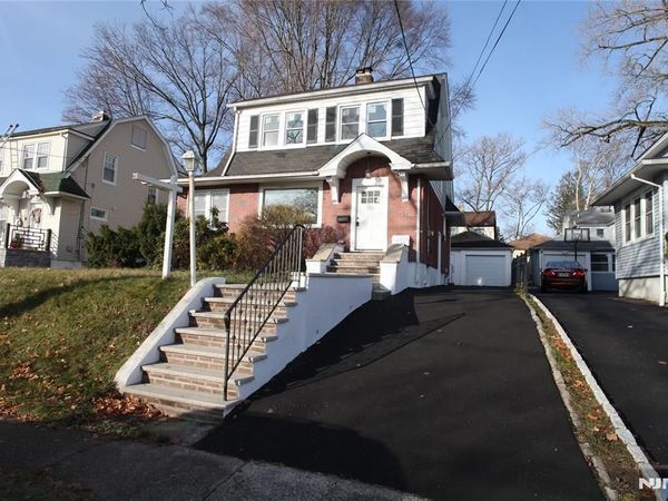 1140 Alicia Avenue, TEANECK, NJ 07666