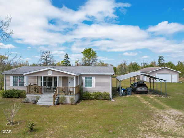 869 Peacock Circle, Youngstown, FL 32466