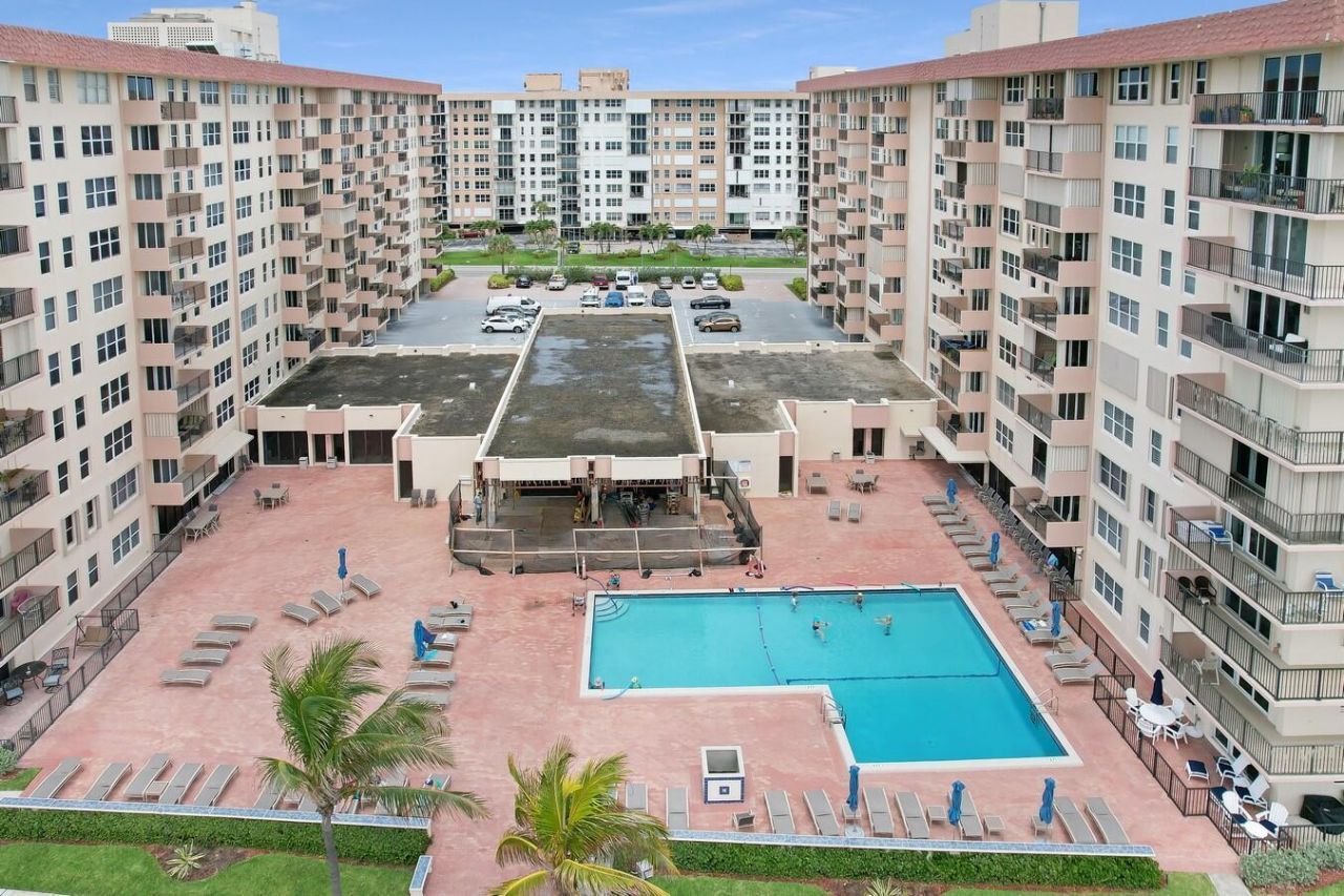 1147 Hillsboro Mile, Unit 505, Hillsboro Beach, FL 33062 Photo