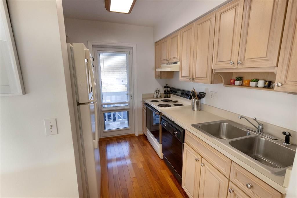 750 Pine Drive, Unit 11, Pompano Beach, FL 33060 Photo