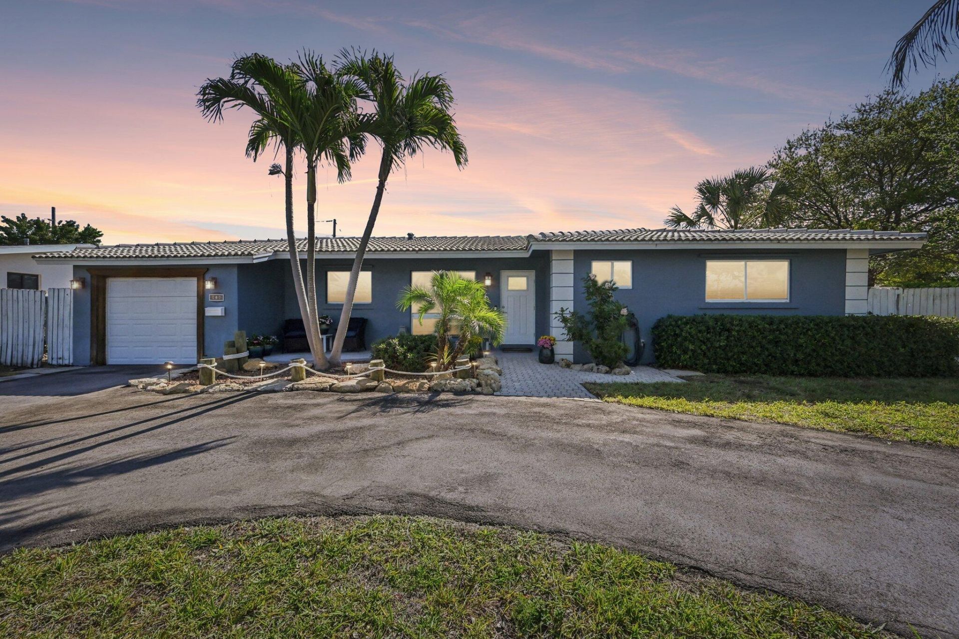 818 SE 9th Terrace, Deerfield Beach, FL 33441 Photo