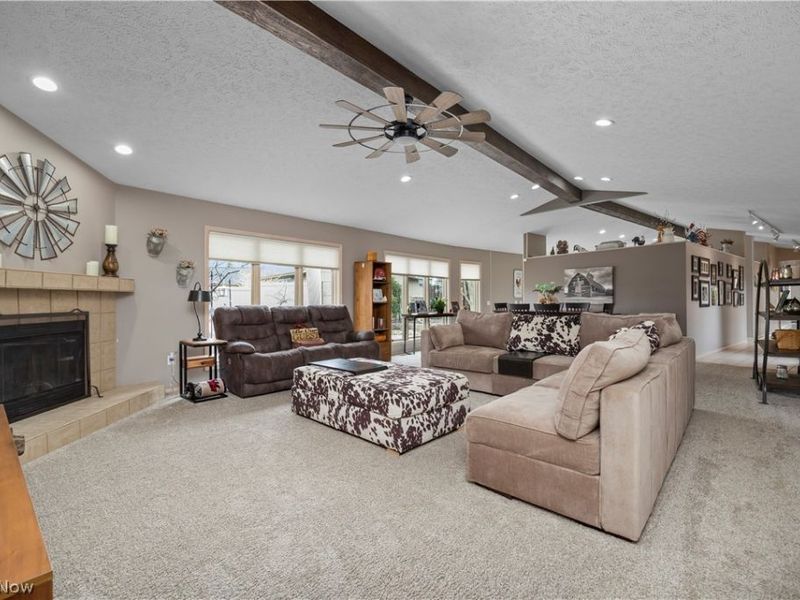 33017 Hidden Hollow Court, North Ridgeville, OH 44039 Photo 17