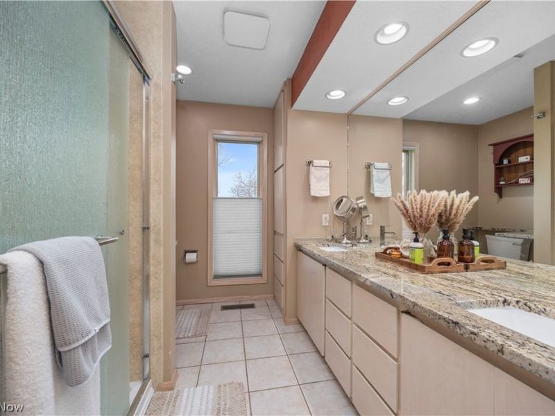 33017 Hidden Hollow Court, North Ridgeville, OH 44039 Photo 21