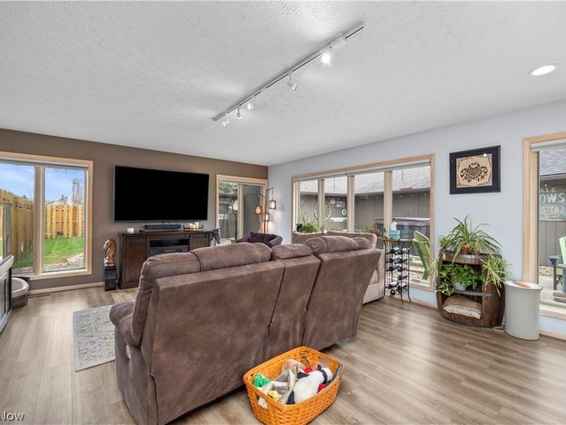 33017 Hidden Hollow Court, North Ridgeville, OH 44039 Photo 27