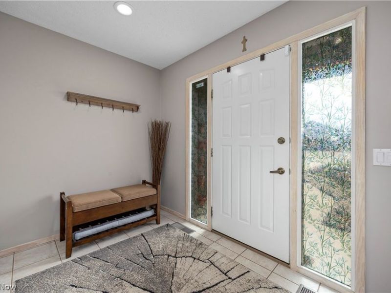 33017 Hidden Hollow Court, North Ridgeville, OH 44039 Photo 6