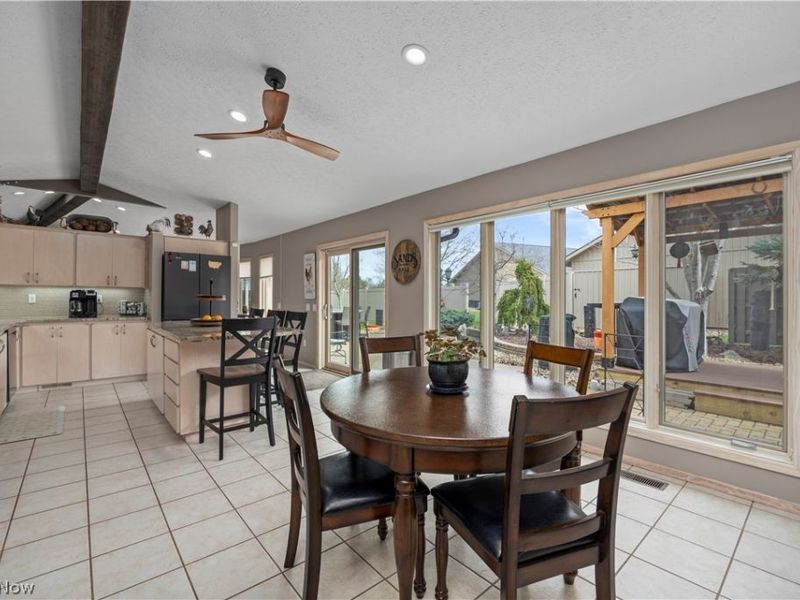 33017 Hidden Hollow Court, North Ridgeville, OH 44039 Photo 9