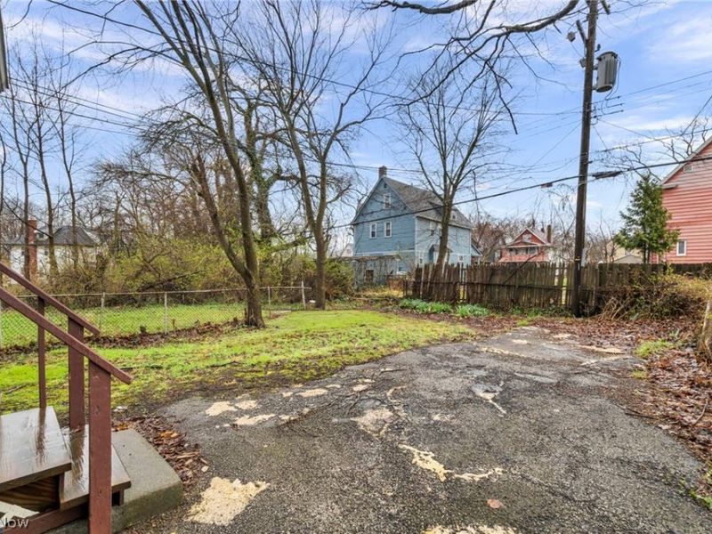 1639 Delmont Avenue, East Cleveland, OH 44112 Photo 38