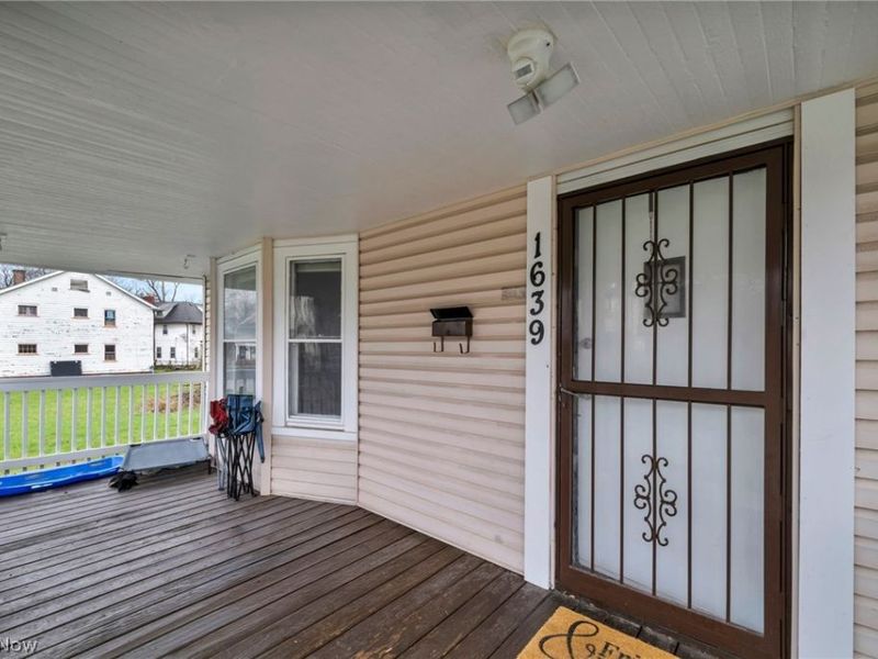 1639 Delmont Avenue, East Cleveland, OH 44112 Photo 5