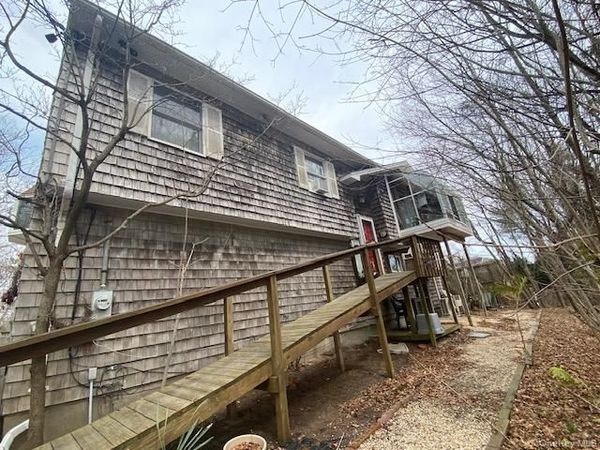 31 Glen Drive, Sound Beach, NY 11789