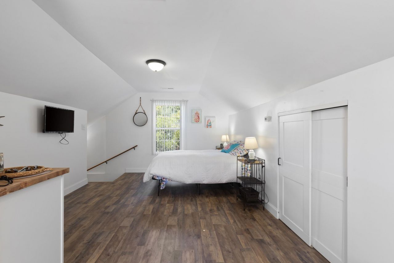 4406 Lakeside Dr. Photo 23