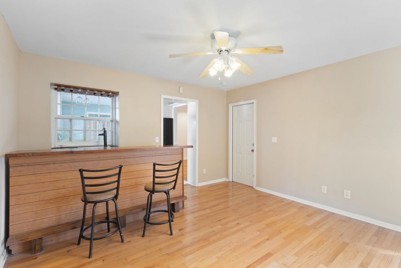 4406 Lakeside Dr. Photo 26