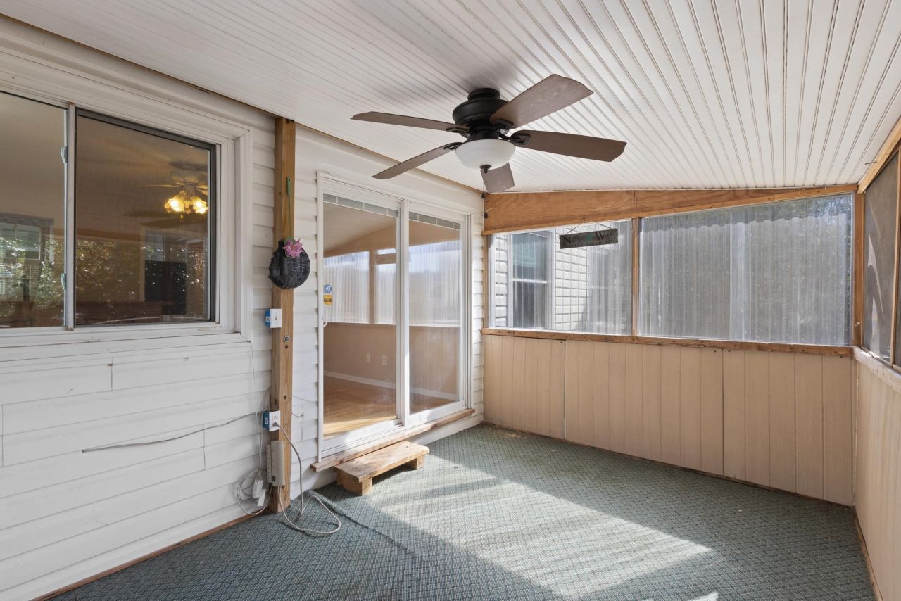 4406 Lakeside Dr. Photo 28