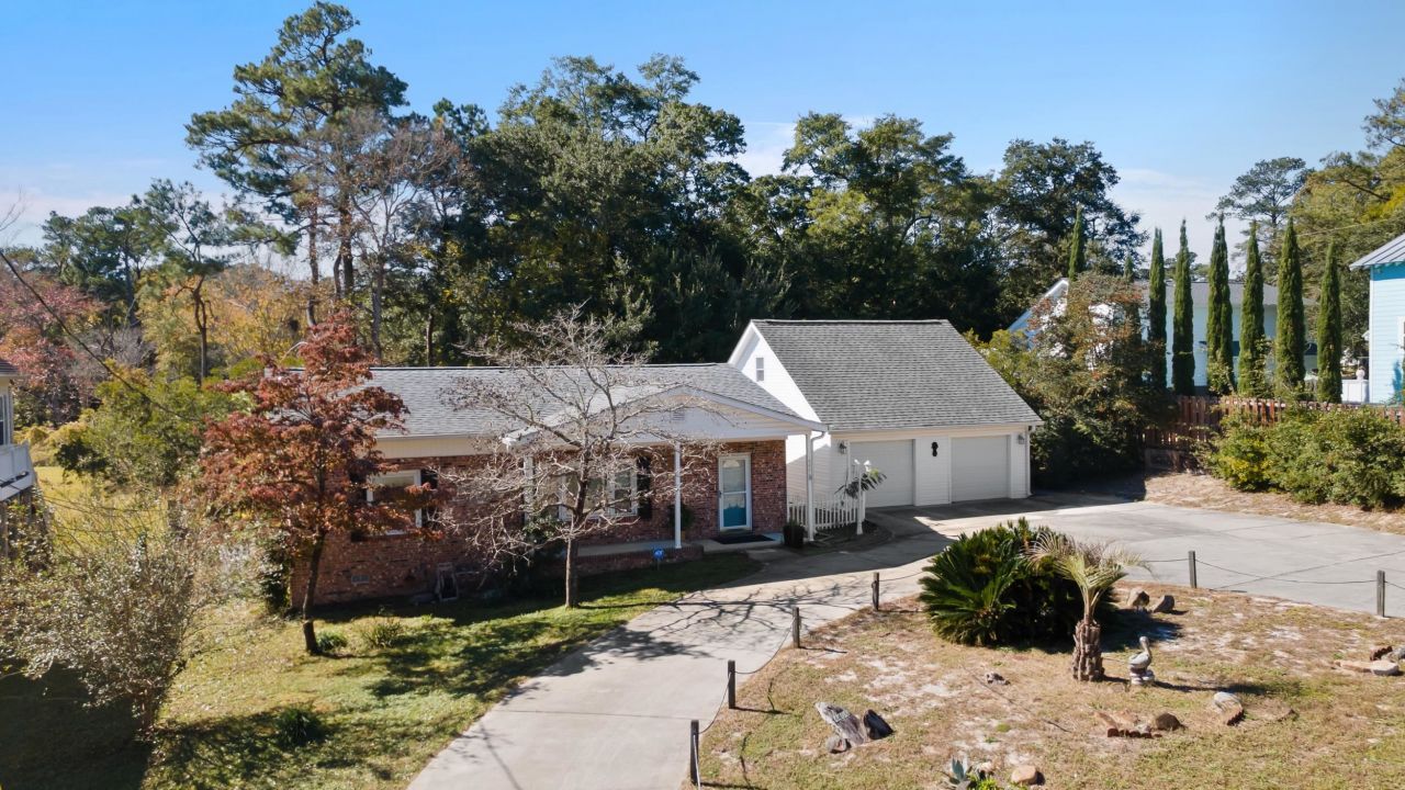 4406 Lakeside Dr. Photo 34