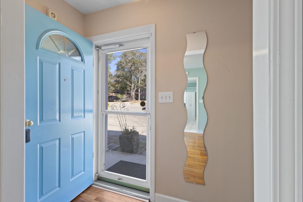 4406 Lakeside Dr. Photo 4