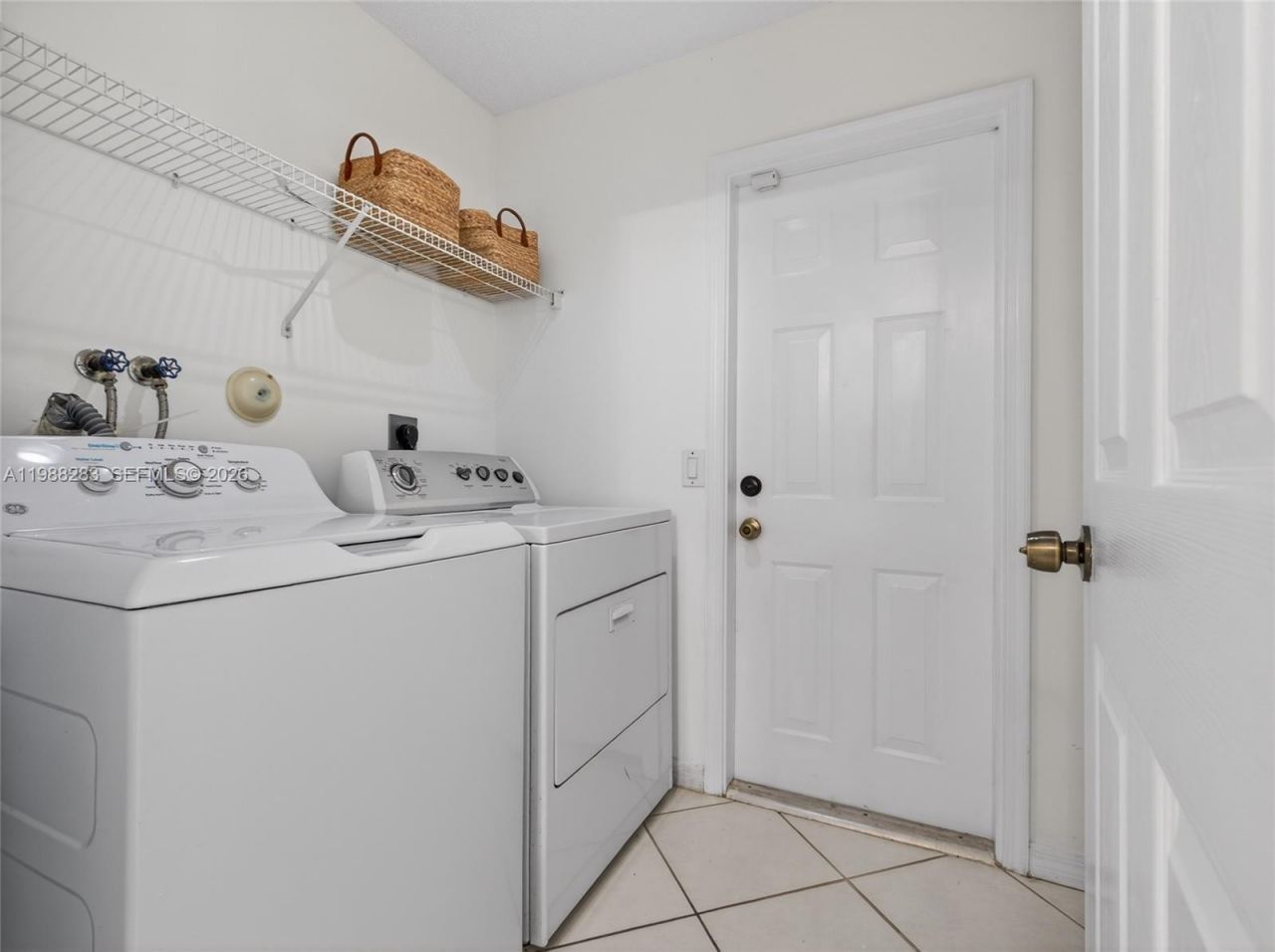 4317 Willow Ridge Dr, Weston, FL 33331 Photo