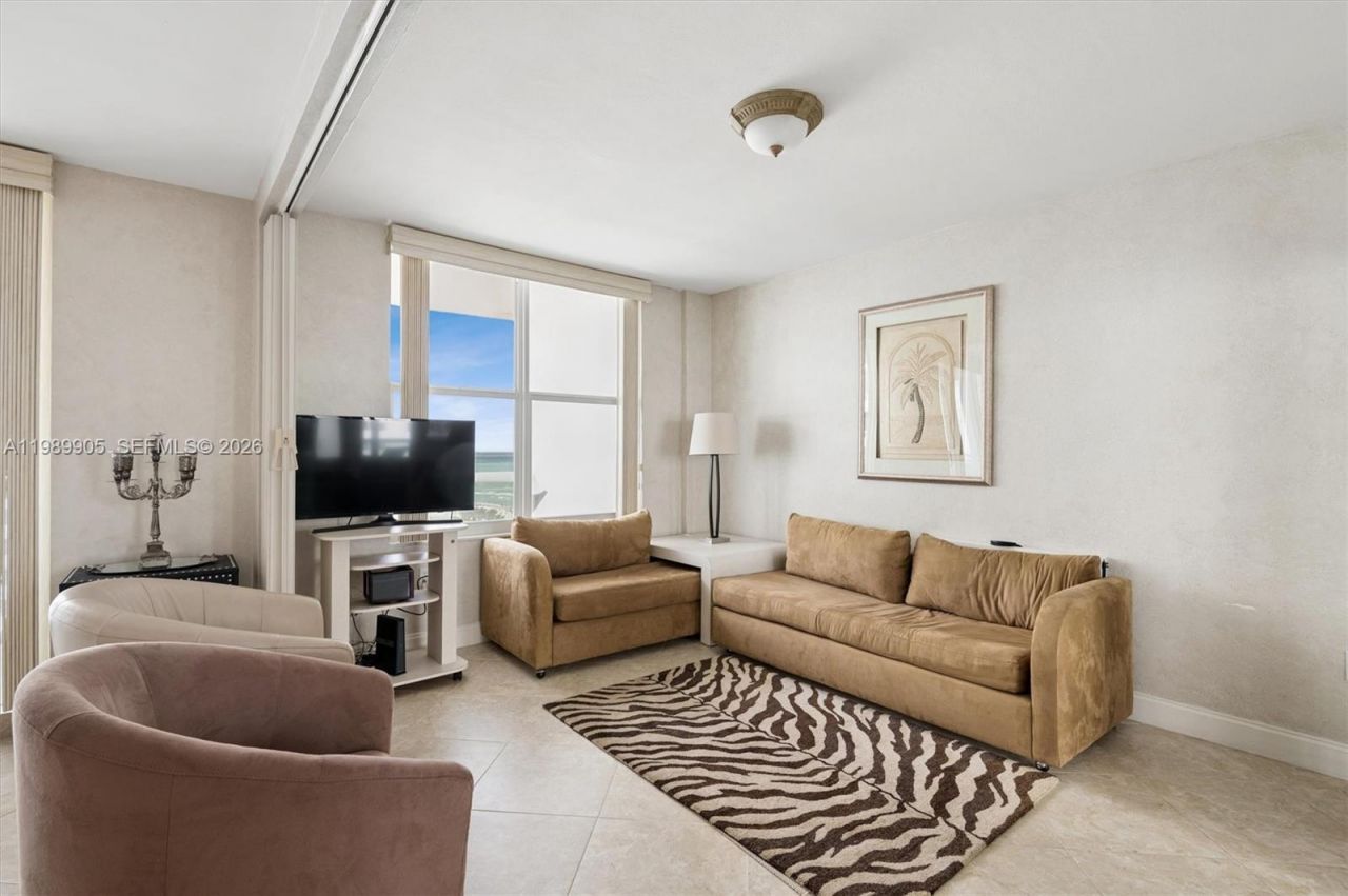 5001 Collins Ave , Unit 9H, Miami Beach, FL 33140 Photo