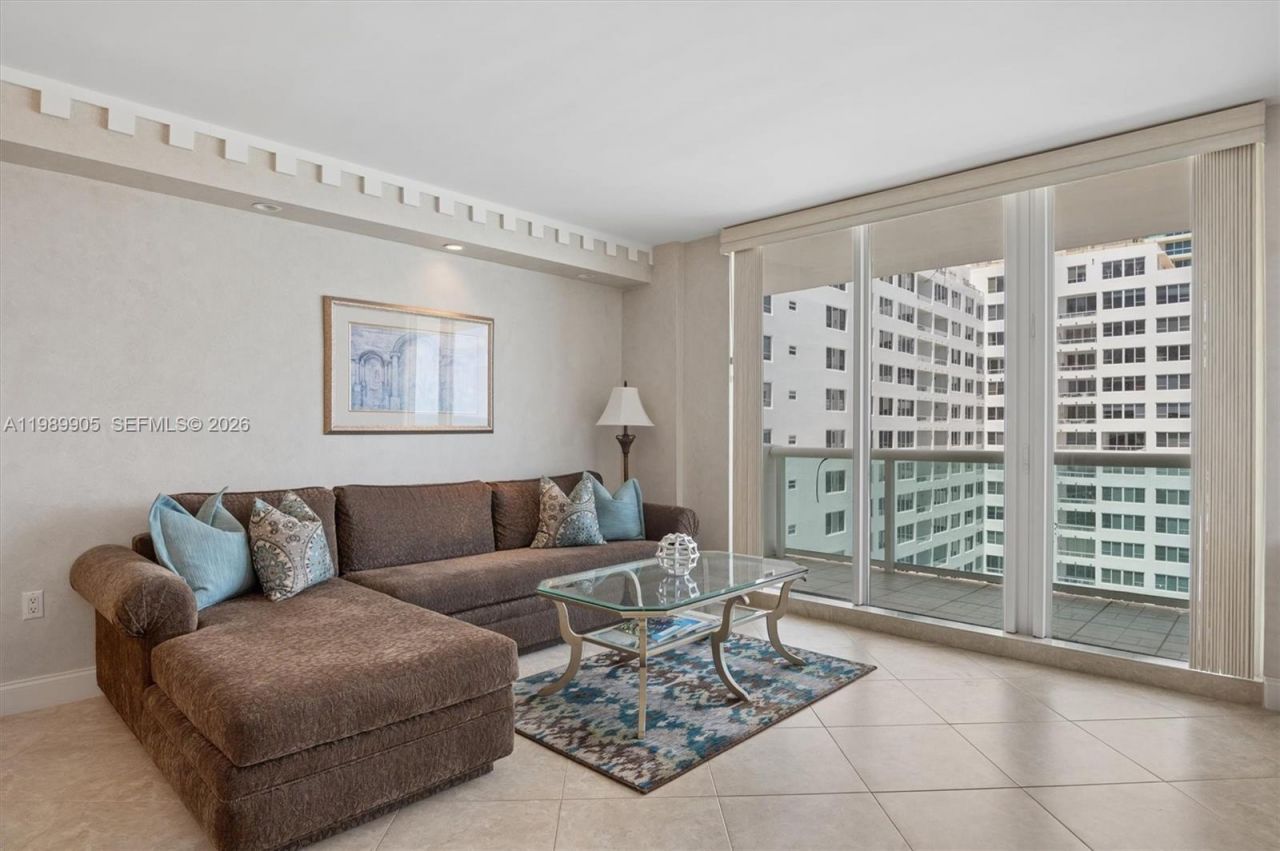 5001 Collins Ave , Unit 9H, Miami Beach, FL 33140 Photo
