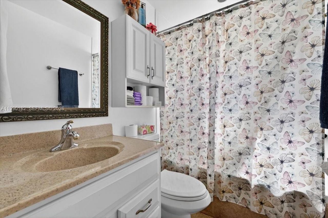 1125 NW 69th Ave , Margate, FL 33063 Photo