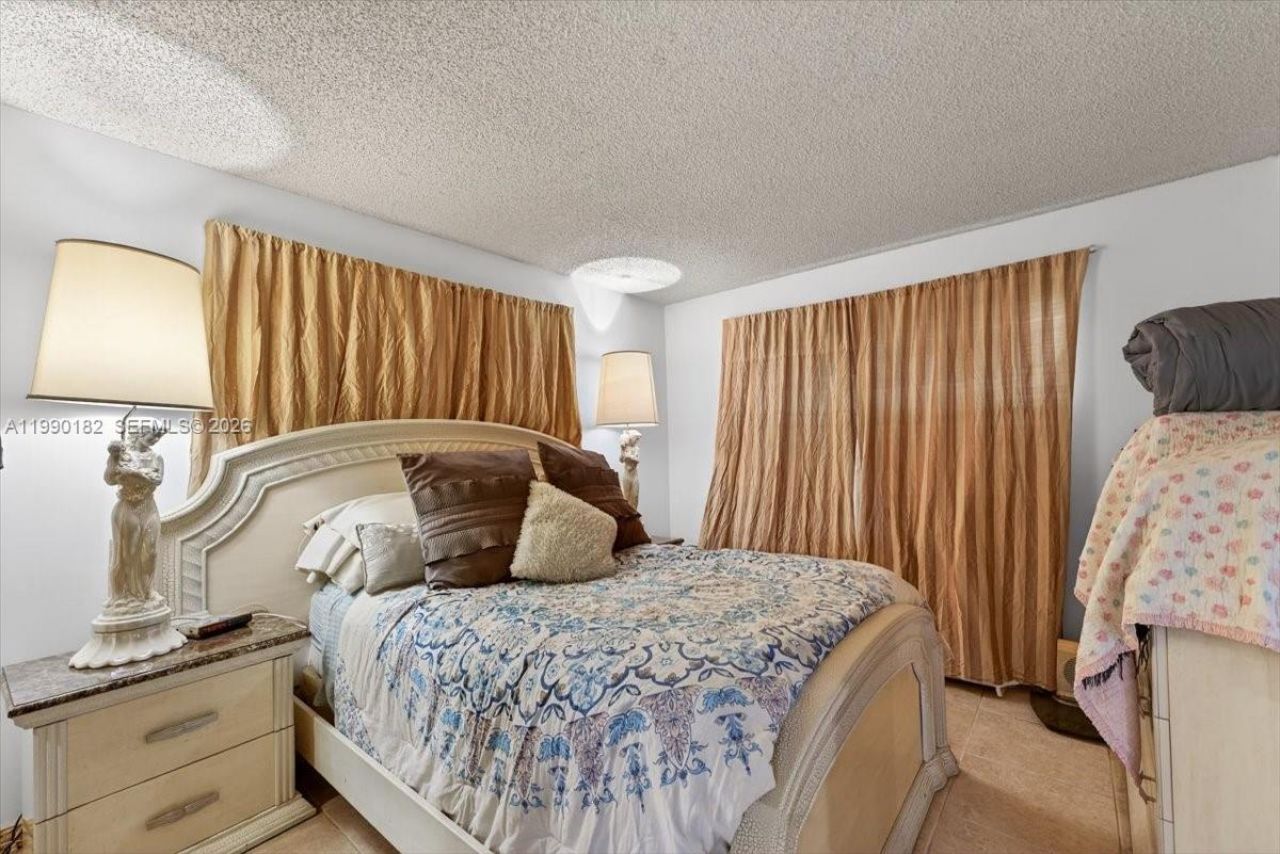 1125 NW 69th Ave , Margate, FL 33063 Photo