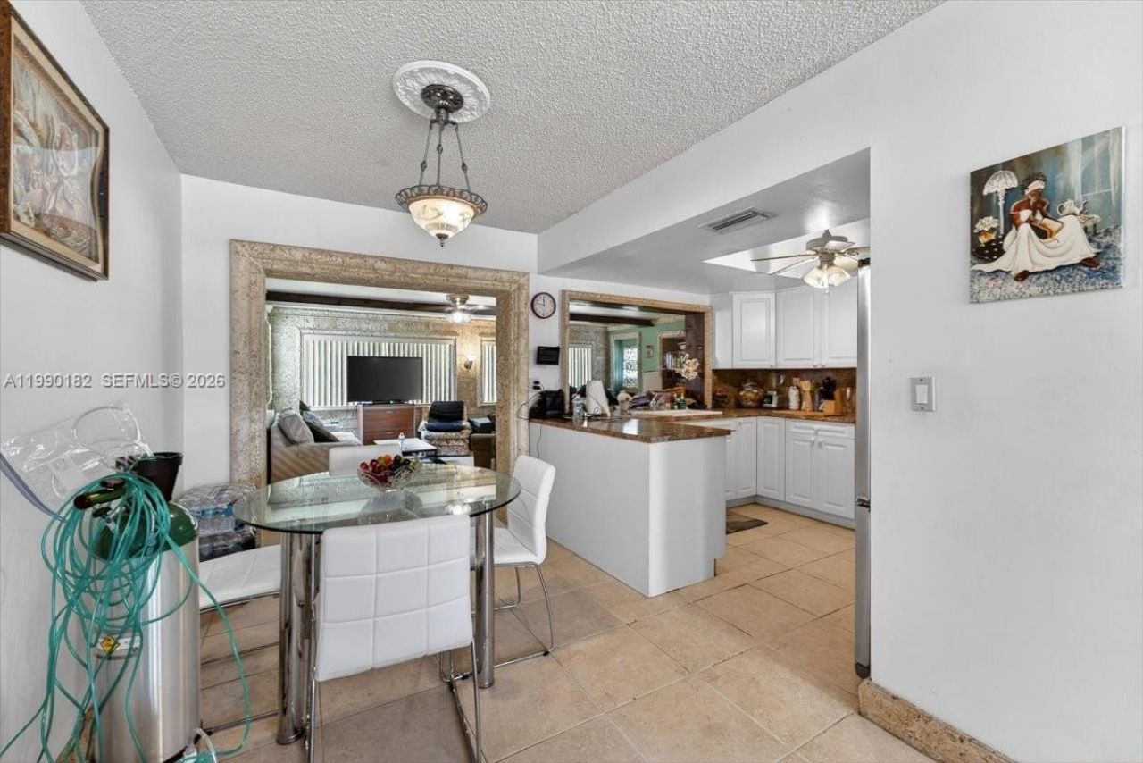 1125 NW 69th Ave , Margate, FL 33063 Photo