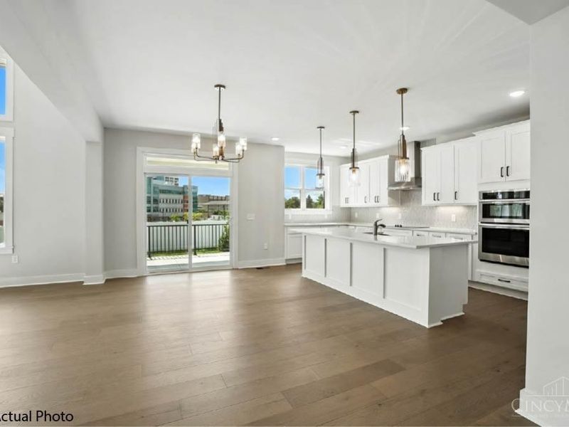 6379 Kugler Mill Road, Sycamore Township, OH 45236 Photo 5