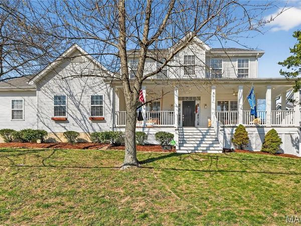 811 N Harrison Avenue, Kirkwood, MO 63122