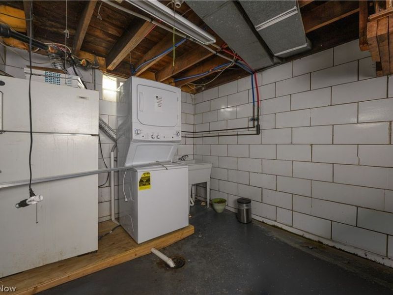 1220 Havana Place NE, Canton, OH 44714 Photo 14