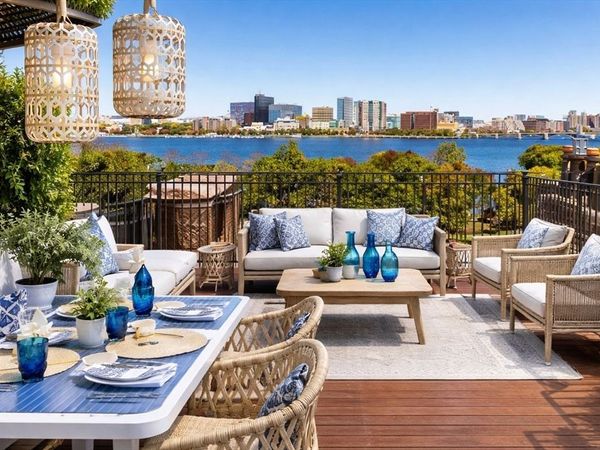 214 Beacon, Boston, MA 02116