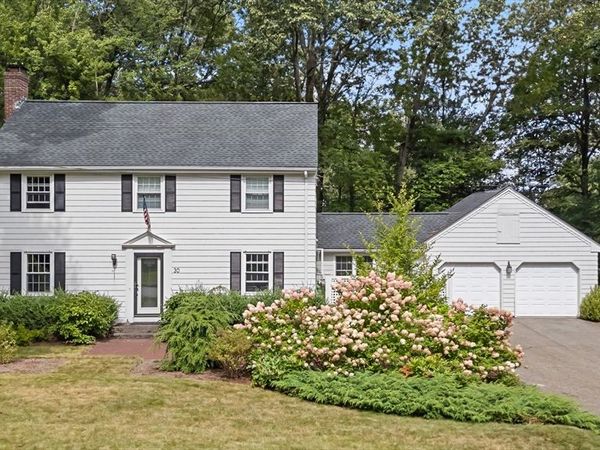 30 Forest Dr, Holden, MA 01520
