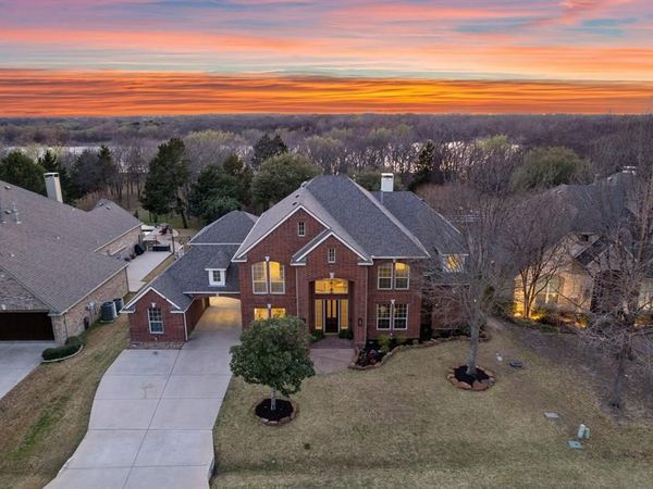 1130 Cogburn Court, Shady Shores, TX 76208