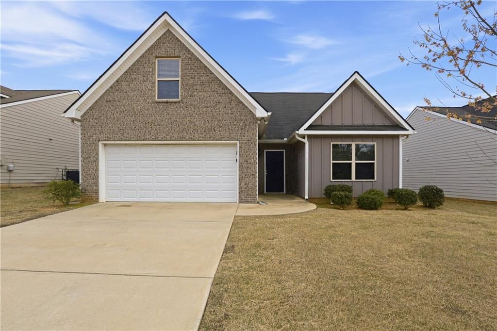 122 W Lexington Avenue, Griffin, GA 30223 Main Photo