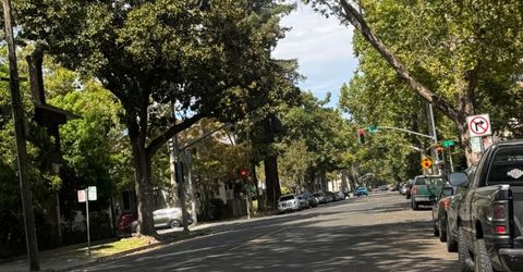 1214 23rd St, Sacramento, CA 95816 Photo